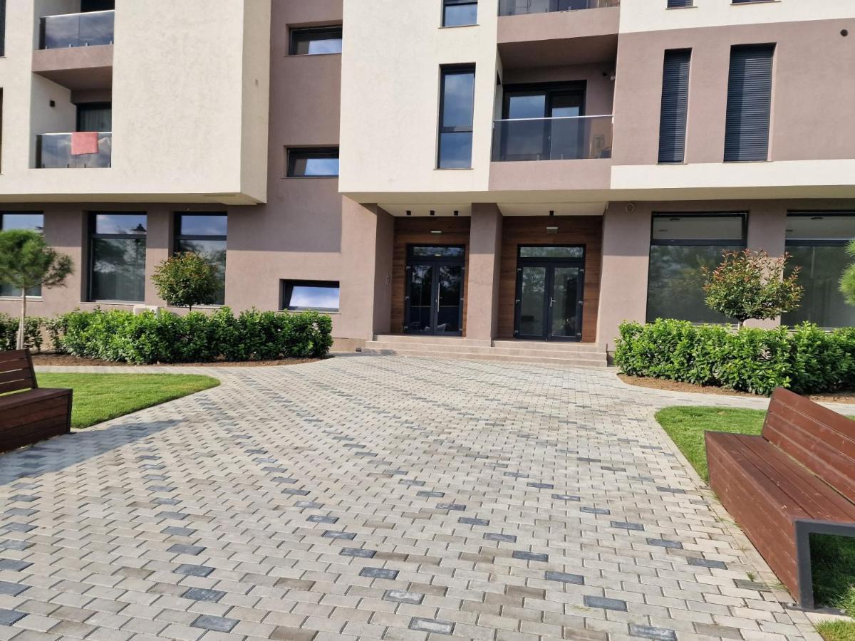 West Homes 36 Oradea Exterior foto